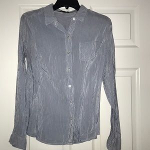 The Limited button down top